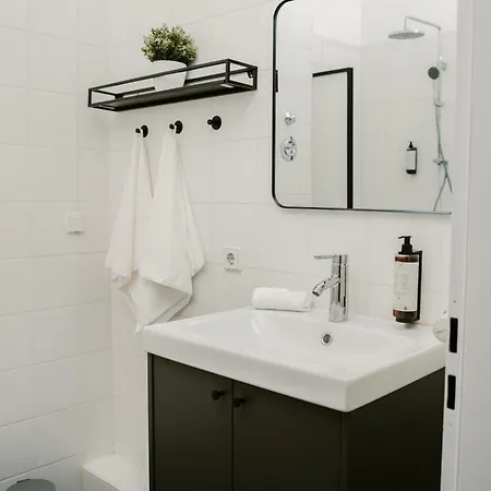 Jino I Zentrumsnah - Wlan - Kueche 아파트 *