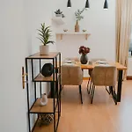 I Zentrumsnah - Wlan - Kueche Апартаменты
